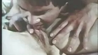 பள்ளி மாணவி முன்கூட்டியே தேர்வில் தேர்ச்சி xnxx அரபு பெற மேஜையில் ஆசிரியர் மூலம் fucked